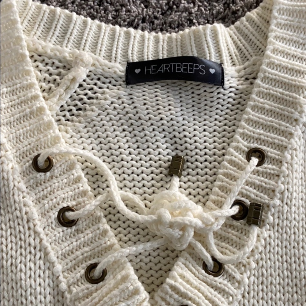Sweater - Picture 2 of 3